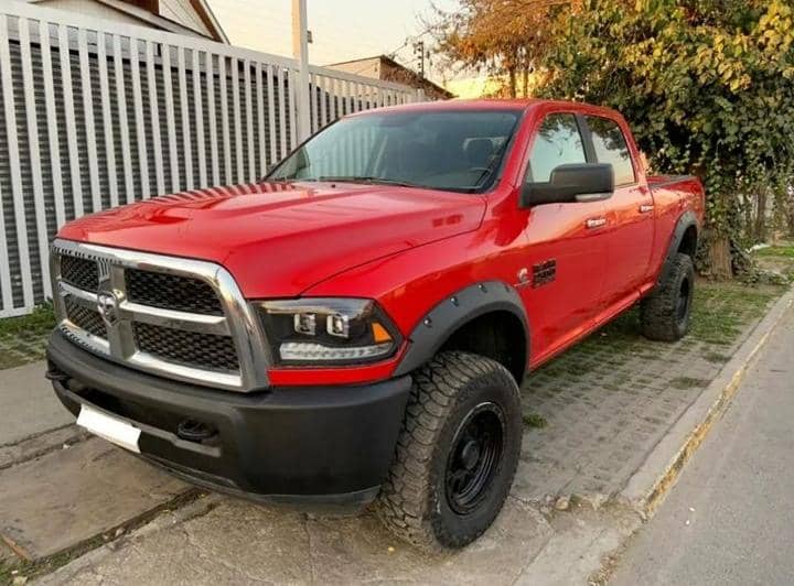 DODGE RAM 2500 SLT 4x4 6.7 AUT 2018