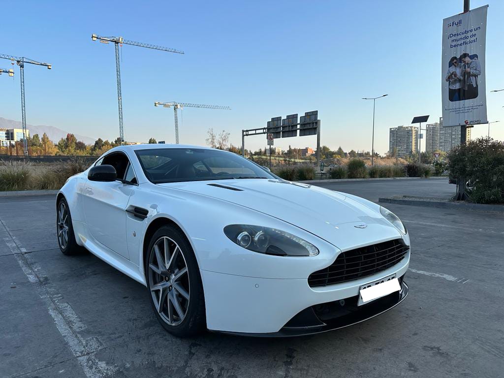 ASTON MARTIN VANTAGE COUPE 4.7 AUT 2014 